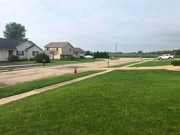 5th image of 806 Sunnyside Dr