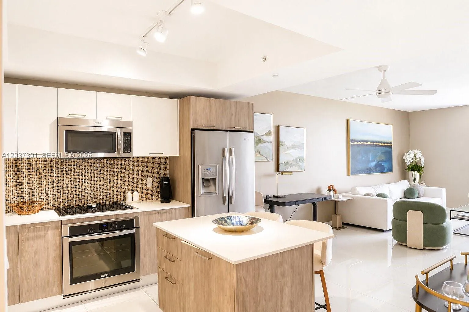 5300 Paseo Condo — Photo 4