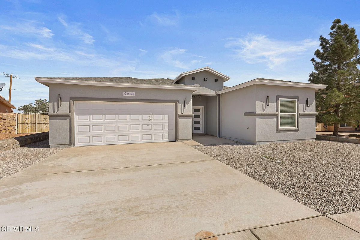 Building Photo - 9853 La Morenita Cir