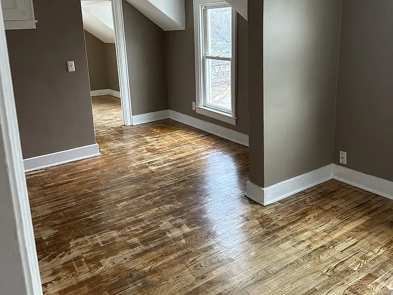 1229 W North St #2 — Photo 27
