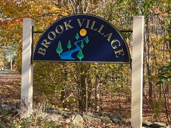 15 Spencer Rd APT 12E, Boxboro, MA 01719