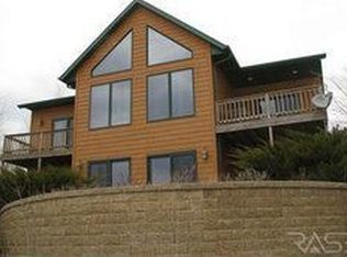 4031 Brant Grove Dr, Chester, SD 57016