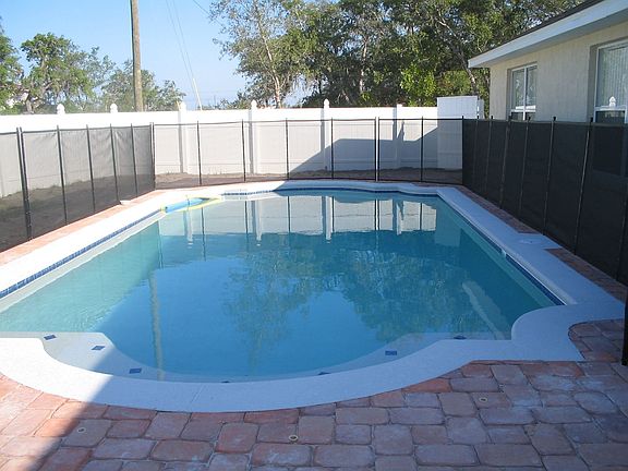 3rd image of 314 Michigan Ln