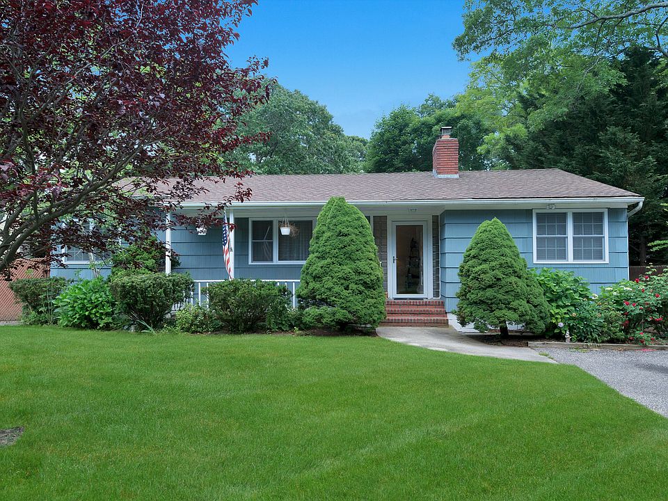 1st image of 12 Stonywell Ct