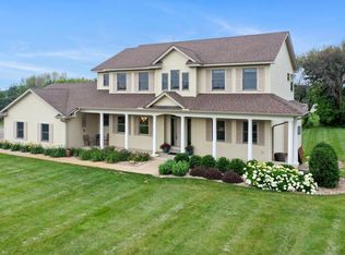 18820 Redwing Trl, Jordan, MN 55352