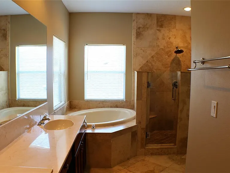 11609 Greensleeve Ave — Photo 30