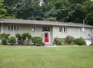 5 Leonard Pl, Dover, NJ 07801