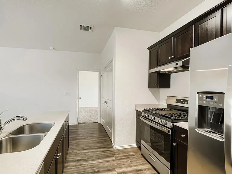 7001 Tonka Ln — Photo 12