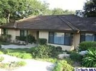 3840 Cedarbend Dr, Glendale, CA 91214