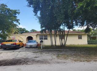 305 NW 124th St, North Miami, FL 33168