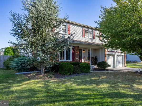 246 Winding Way, Marlton, NJ 08053