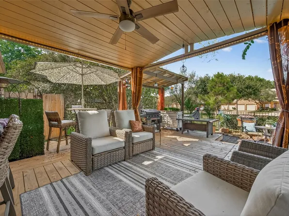 7918 Glenn Cliff Dr, Houston, TX 77064