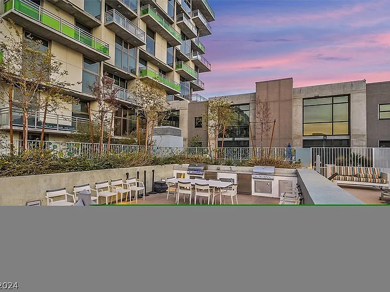 353 E Bonneville Ave #303 — Photo 31