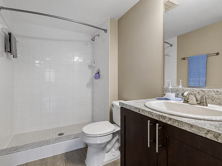The Allara Apartments — Photo 37