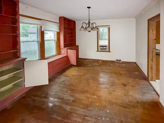 4th image of 411 N 5th St