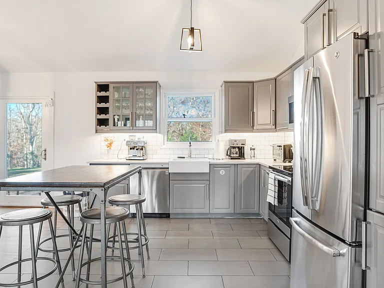 26 Whooping Hollow Rd — Photo 11