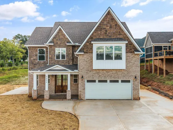 5606 Belle Maison Ln, Knoxville, TN 37920