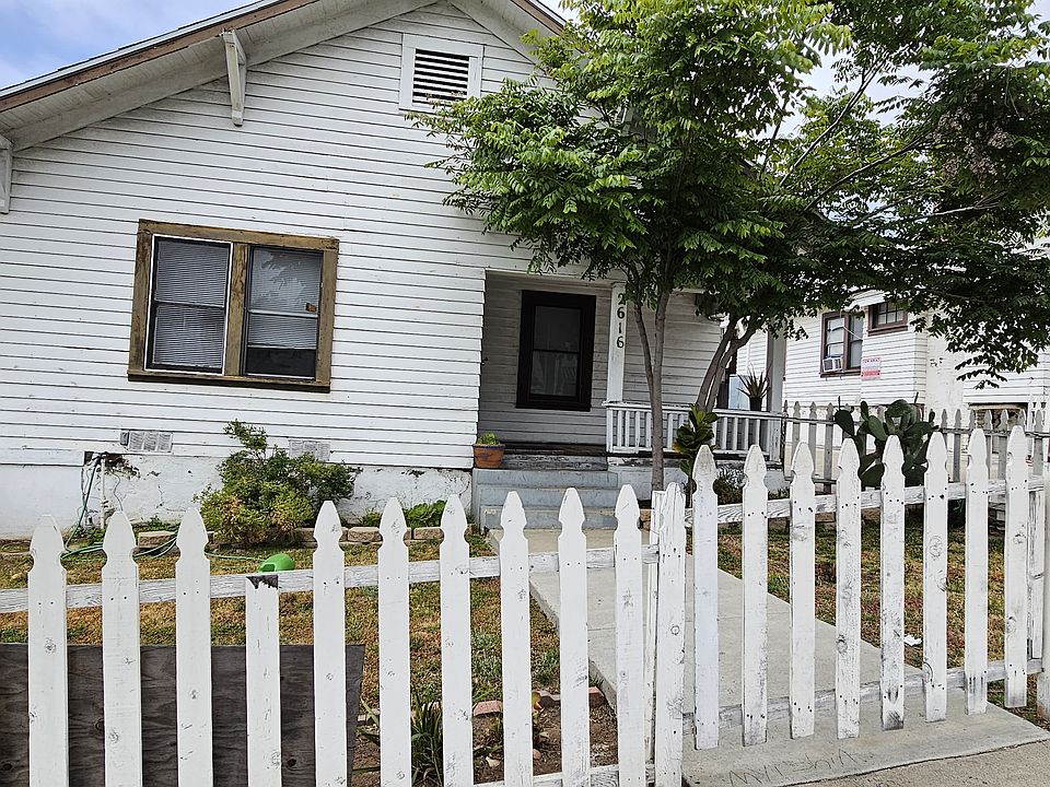 1st image of 2608-2622 University Ave #2616