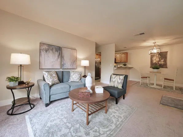 11150 Trinity River Dr APT 93, Rancho Cordova, CA 95670