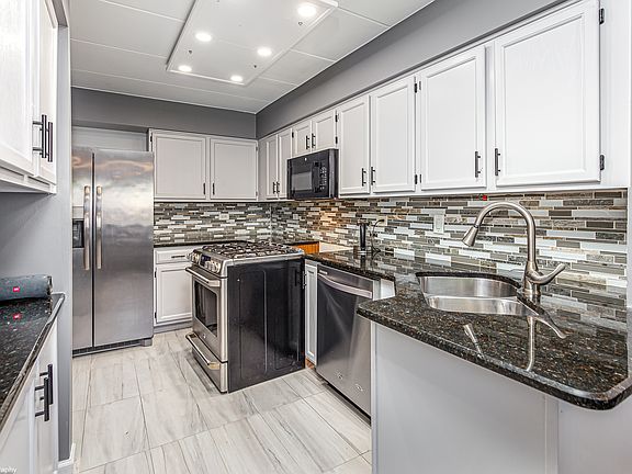 5th image of 8807 S 79th Ave APT 17