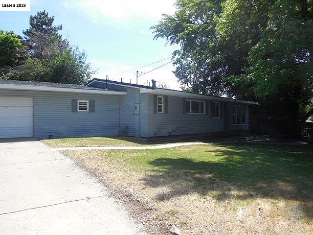 1st image of 555 Vista Ln