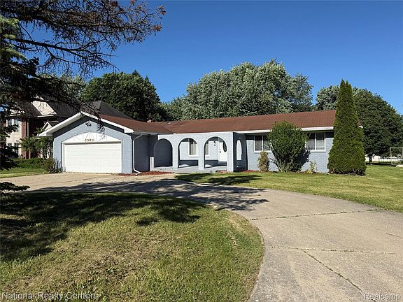 2nd image of 37625 Ryan Rd