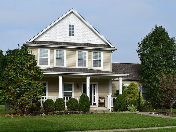 3rd image of 401 Cottontail Ct