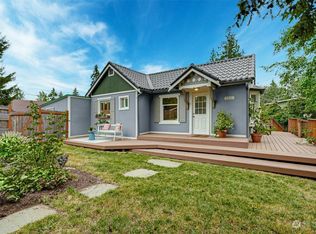 23223 Brier Rd, Lynnwood, WA 98036