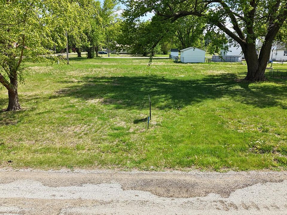 1st image of 702 Washington Ave