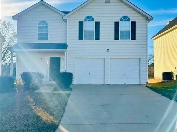 225 Hazelhurst Dr, Covington, GA 30016