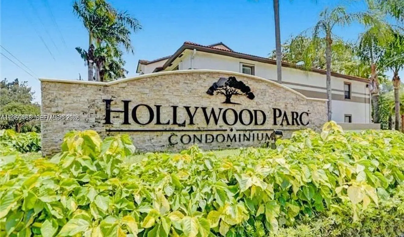 Hollywood Parc Condominiu — Photo 3