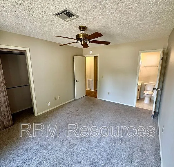 405 Meadow Lake Dr — Photo 22