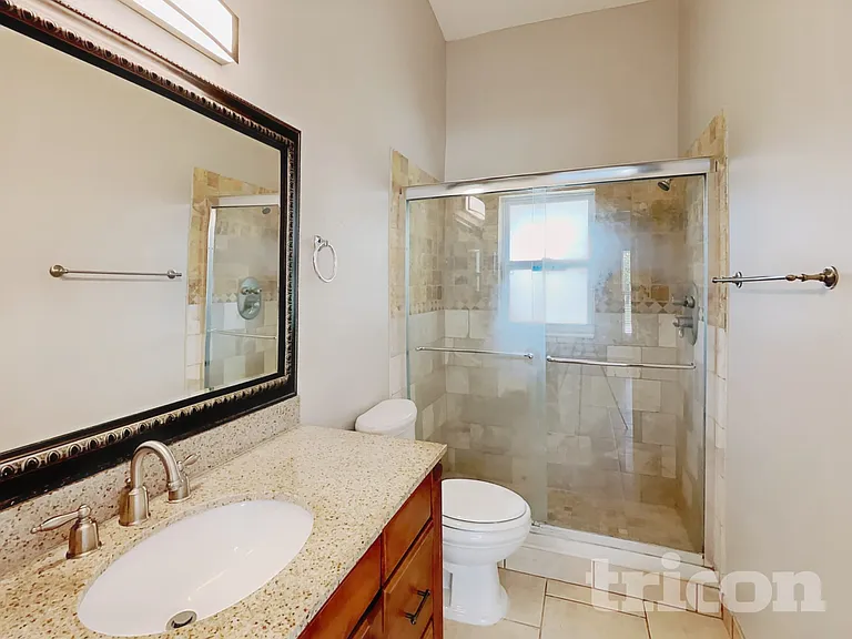 2810 Manor Hill Dr — Photo 9
