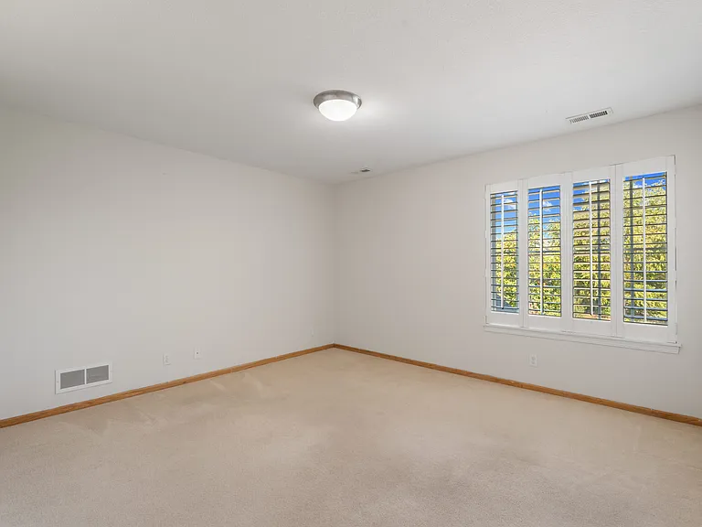 3022 Beckley St — Photo 23