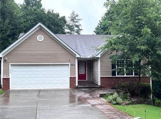 2010 Mina Lane Dr, Buford, GA 30518