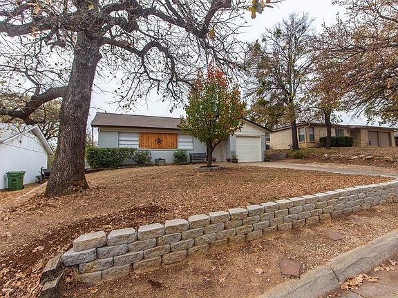 4th image of 7021 Payte Ln