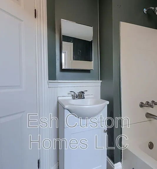 227 S Ann St — Photo 22