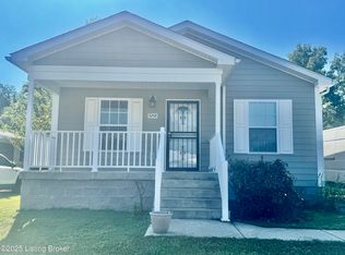 5208 Garden Green Way, Louisville, KY 40218