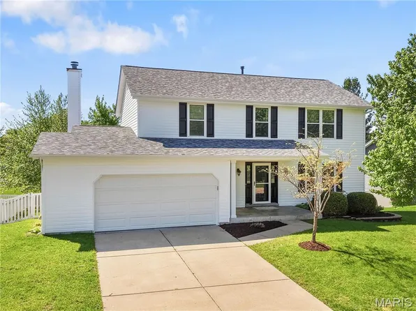 7230 Cinnamon Teal Dr, O'Fallon, MO 63368