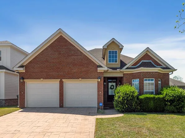 230 Veritas Dr, Dothan, AL 36303