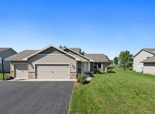 4367 87th St NE, Monticello, MN 55362