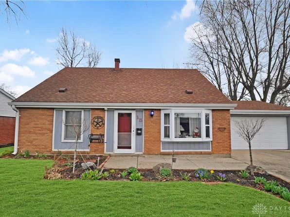 15 Laurelgrove Dr, Englewood, OH 45322