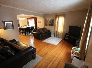 180 Carver St, Springfield, MA 01108