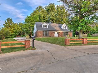 1753 Skyline Dr, Greenwood, IN