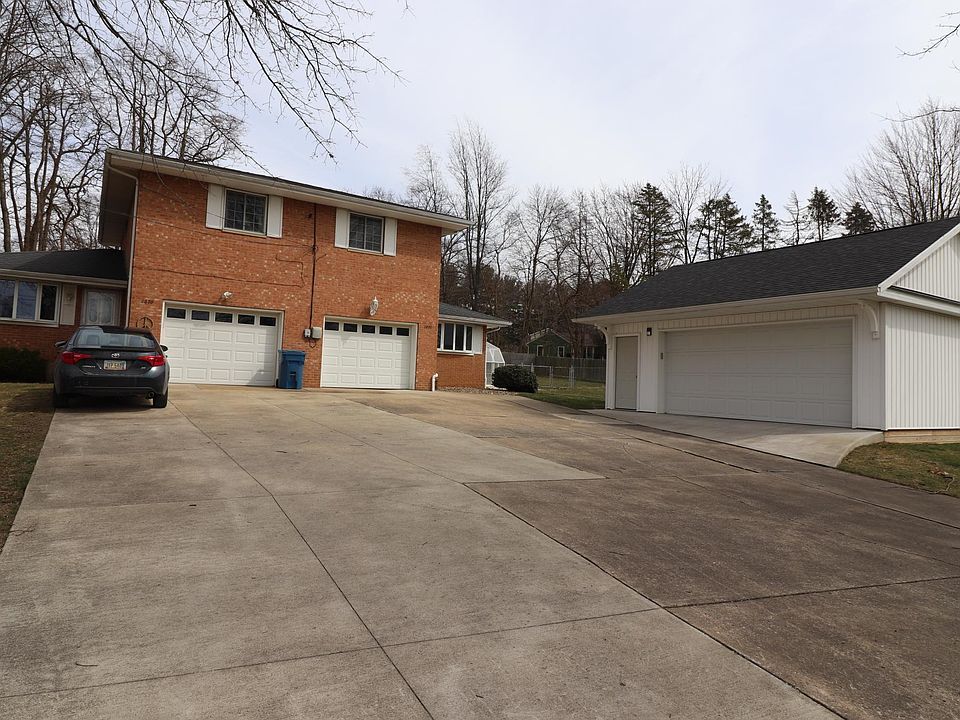 1st image of 2893 Upham Dr #2893
