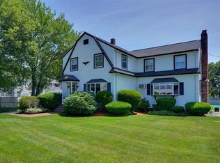 75 Bedford St, Burlington, MA 01803