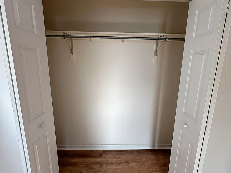 1453 Monroe Ave #1 — Photo 15
