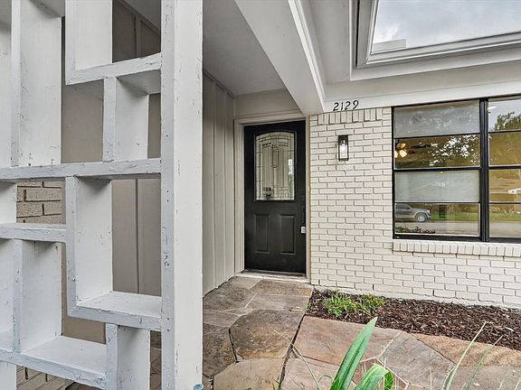5th image of 2129 Cliff Park