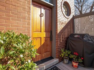 12 Portland Ct, Saint Louis, MO 63108