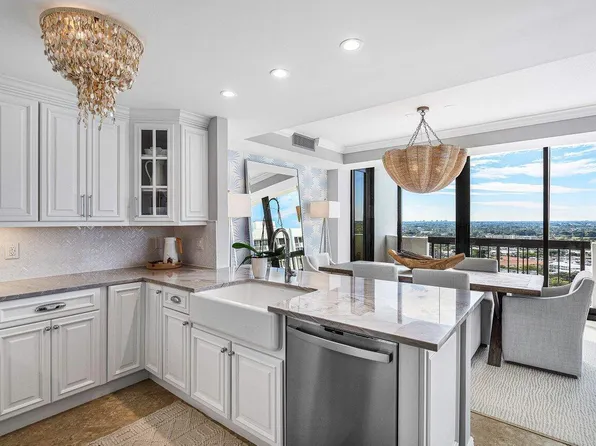 108 Lakeshore Drive #38-ph, North Palm Beach, FL 33408